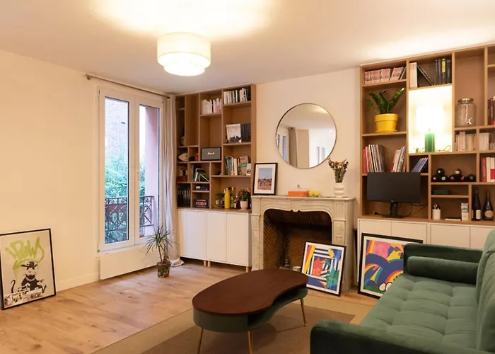 Apartament Charming In Montmartre